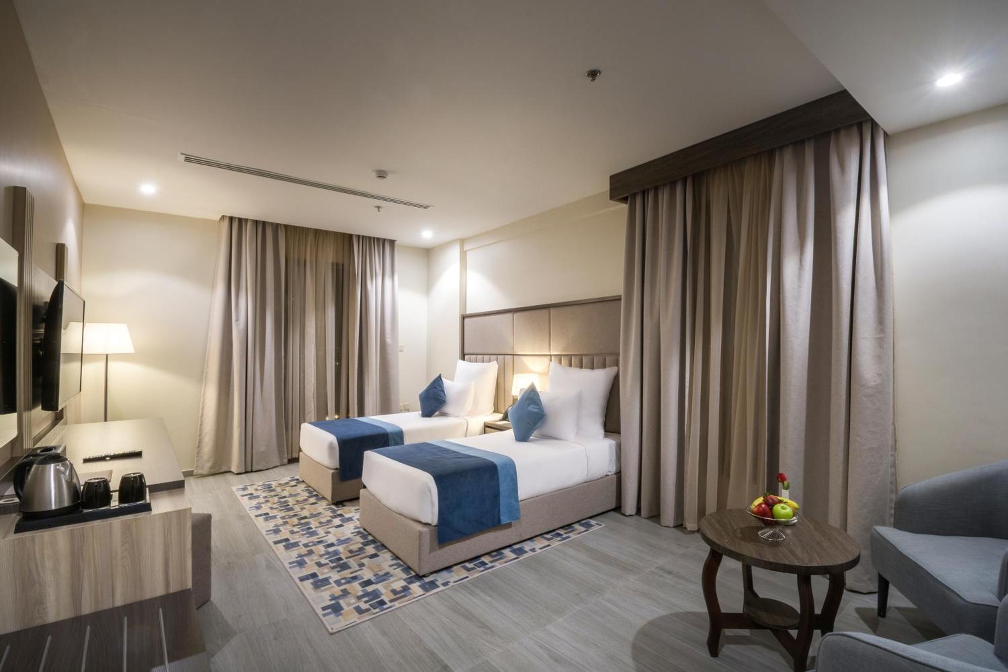 Enala Hotel - Αλ Κομπάρ Εξωτερικό φωτογραφία