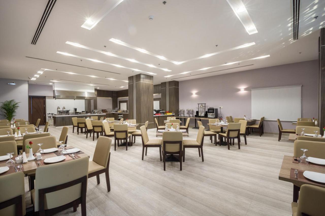 Enala Hotel - Αλ Κομπάρ Εξωτερικό φωτογραφία